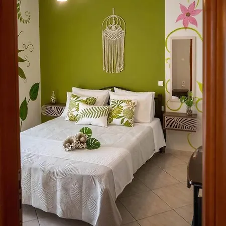 Apartment πράσινη πινελιά *